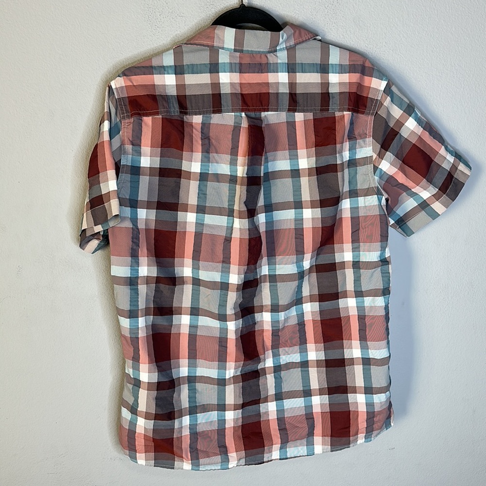 Eddie Bauer blue white red short sleeve plaid shirt M - Picture 5 of 6